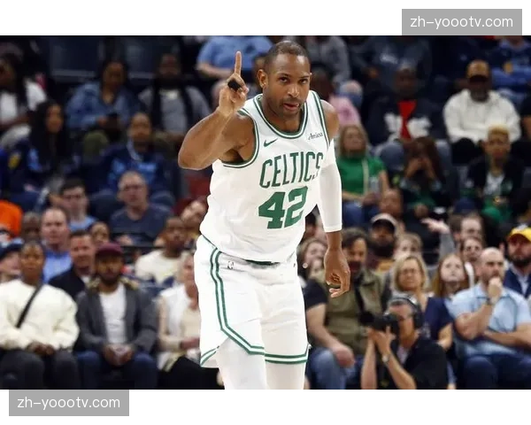 霍福德右小腿紧张一周后评估，勇士内线防守体系遭遇打击